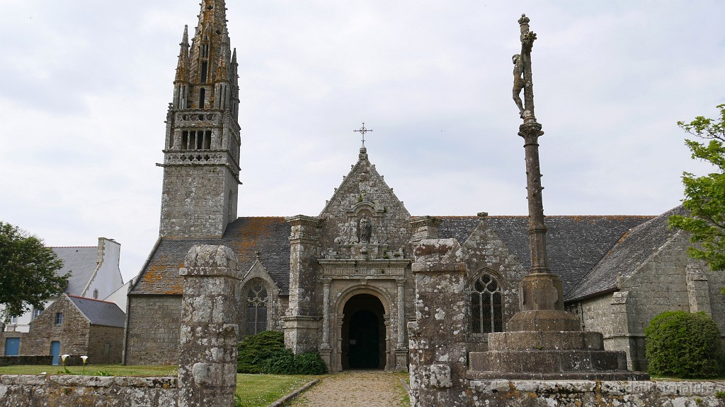 2022-05-03-17h-44m-13s_183.JPG - Beuzec : église paroissiale Saint-Budoc ou Notre-Dame de la Clarté