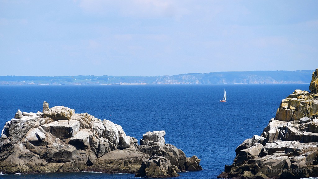2022-05-04-13h-48m-14s_237.JPG - Vue sur le cap de la chèvre