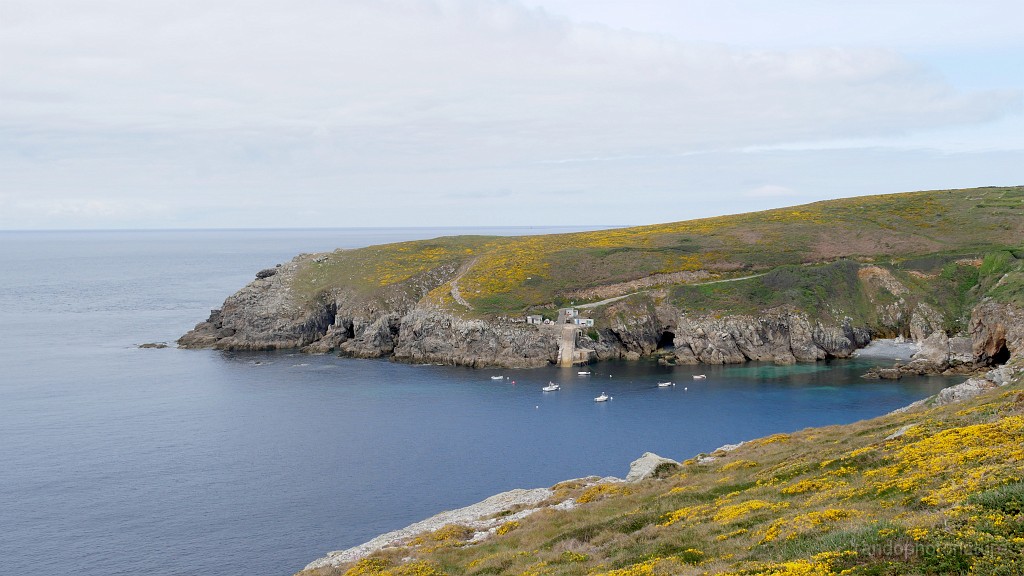 2022-05-05-11h-35m-37s_294.JPG - Pointe et port de Feunteun Aod