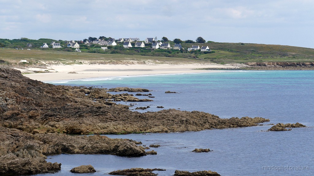2022-05-05-14h-57m-01s_314.JPG - Anse du Cabestan et maisons de Brigneoc'h