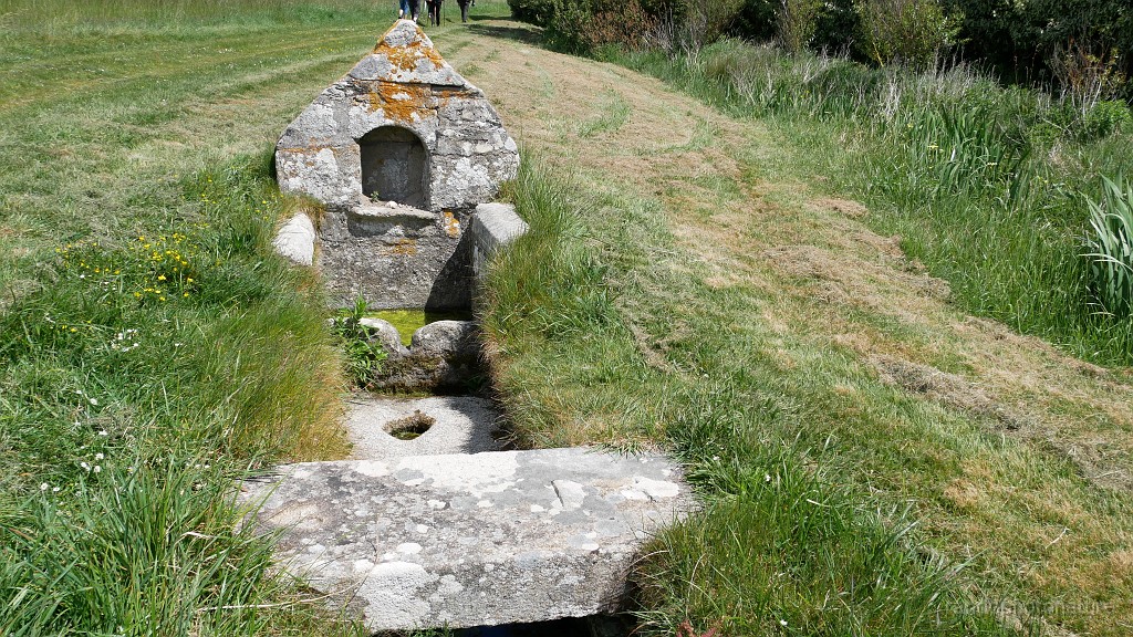 2022-05-07-14h-12m-03s_461.JPG - L'auge de St Vio : fontaine miraculeuse