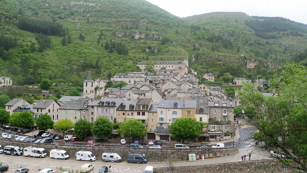 2023-05-21-16h-41m-16s_046.JPG - le long du Tarn à Ste Enimie