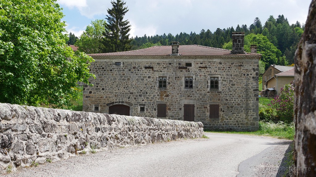 2021-06-10_14h-31m-01s_290.JPG - Vieille maison