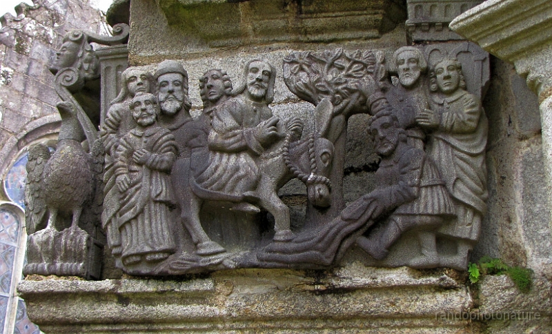 2014-04-27_12h-37m-26s_070_.JPG - Enclos paroissial de Guimiliau