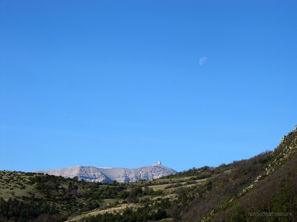 2017-04-18_10h-37m-55s_226.JPG - Ventoux et lune