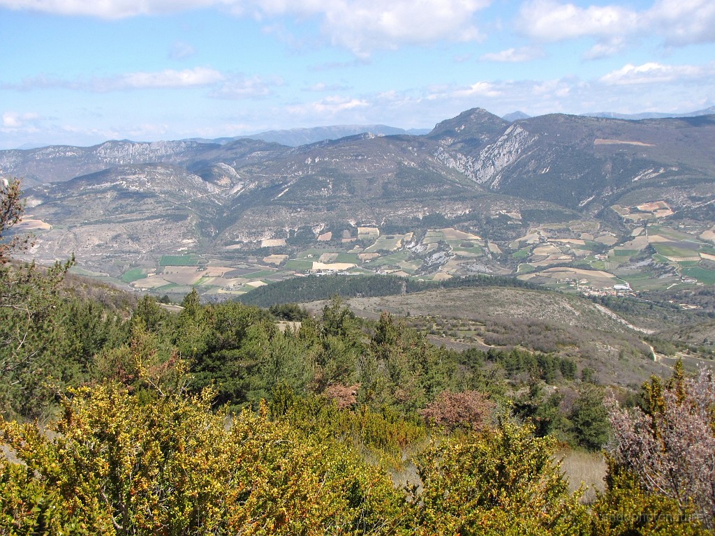 2017-04-18_12h-20m-45s_245.JPG - Vallée de l'Ouvèze et la pointe de la Vanige