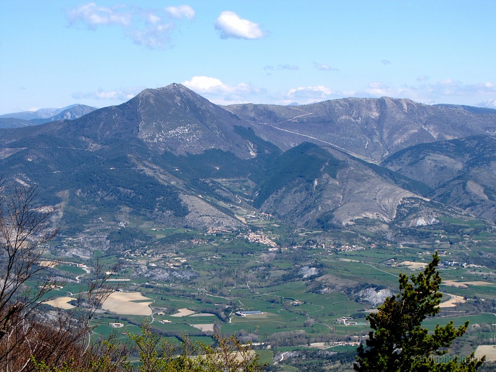 2017-04-19_12h-12m-27s_294.JPG - Depuis la Vanige : Rosans et le Fourchat