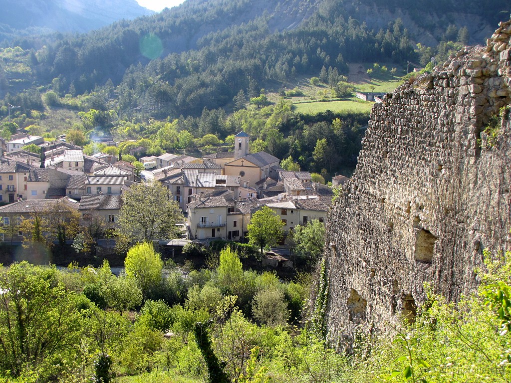 2017-04-21_09h-08m-55s_380.JPG - Verclause vu depuis la chapelle St Michel