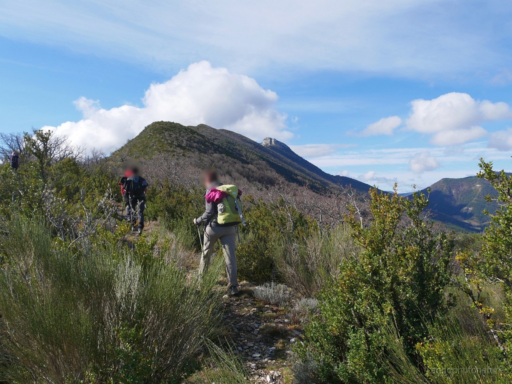 2019-04-08_10h-06m-48s_088.JPG - La crête de l'Eyglière