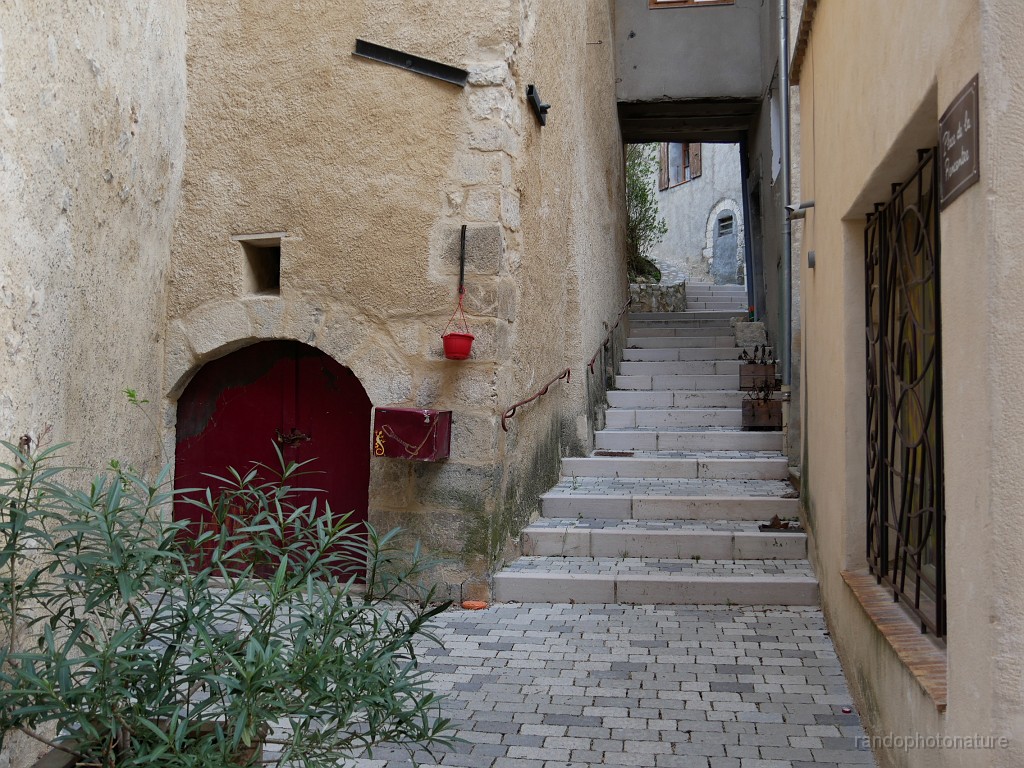 2019-04-10_08h-47m-00s_188.JPG - Ruelle d'Orpierre