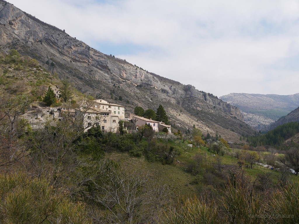 2019-04-12_12h-07m-51s_362.JPG - St Genis et la vallée du Riou