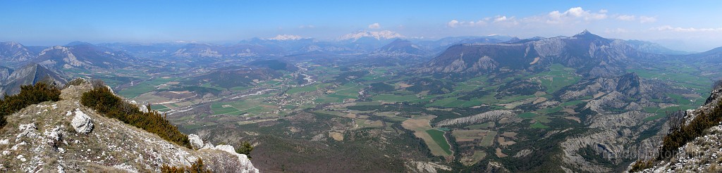 2019-04-13_13h-19m-24s_422.JPG - Panorama vers le Nord depuis le Pic d'Arambre