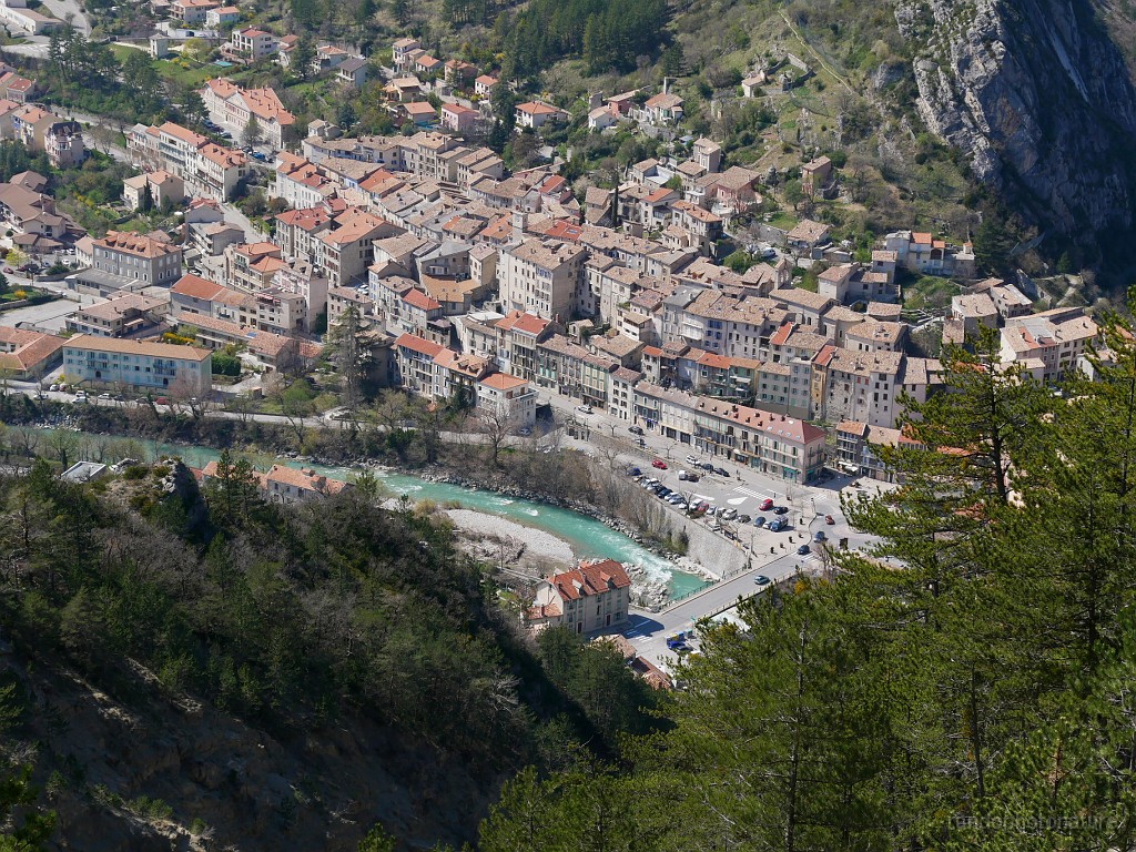 2019-04-13_15h-01m-51s_429.JPG - Serres : la vieille ville