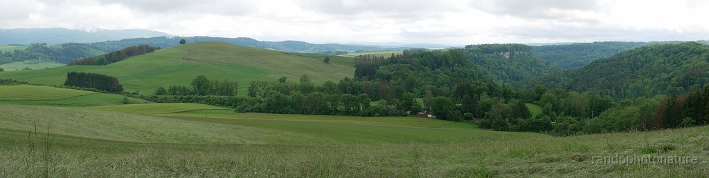 2024-06-02_14h-51m_042.JPG - Vue vers le sud depuis Bühl
