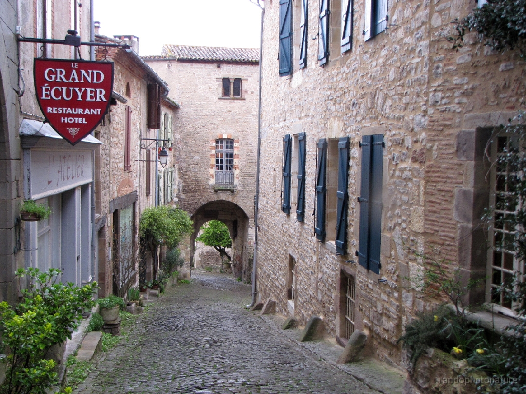 2016-04-05_08h.48m.38s_00140.JPG - Porte des Ormeaux (XIIIe S)