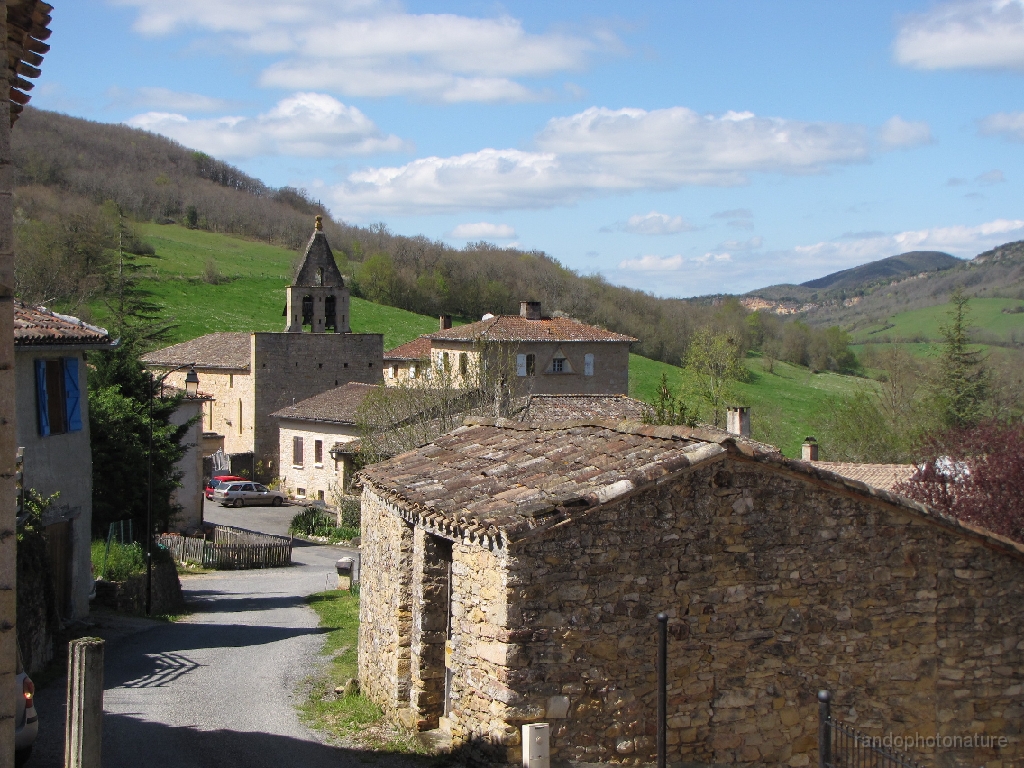 2016-04-06_14h.57m.28s_00215.JPG - Eglise et hameau de Laval