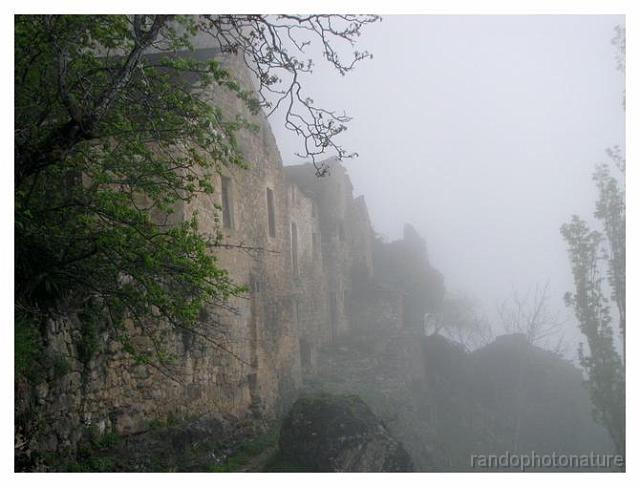 019.jpg - Village troglodyte datant du 12 eme siècle